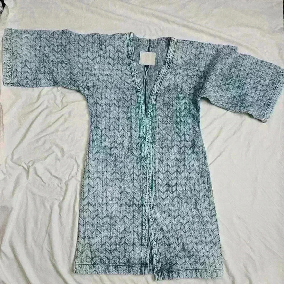 True Religion Kimono - Picture 8 of 11